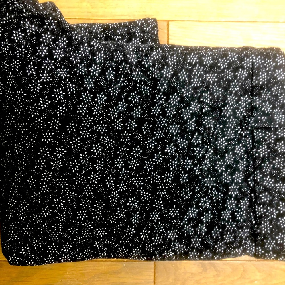 GAP size 2 regular skinny ankle pants